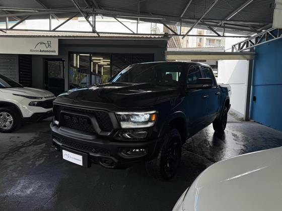 RAM 1500 5.7 V8 GASOLINA REBEL CD 4X4 AUTOMÁTICO